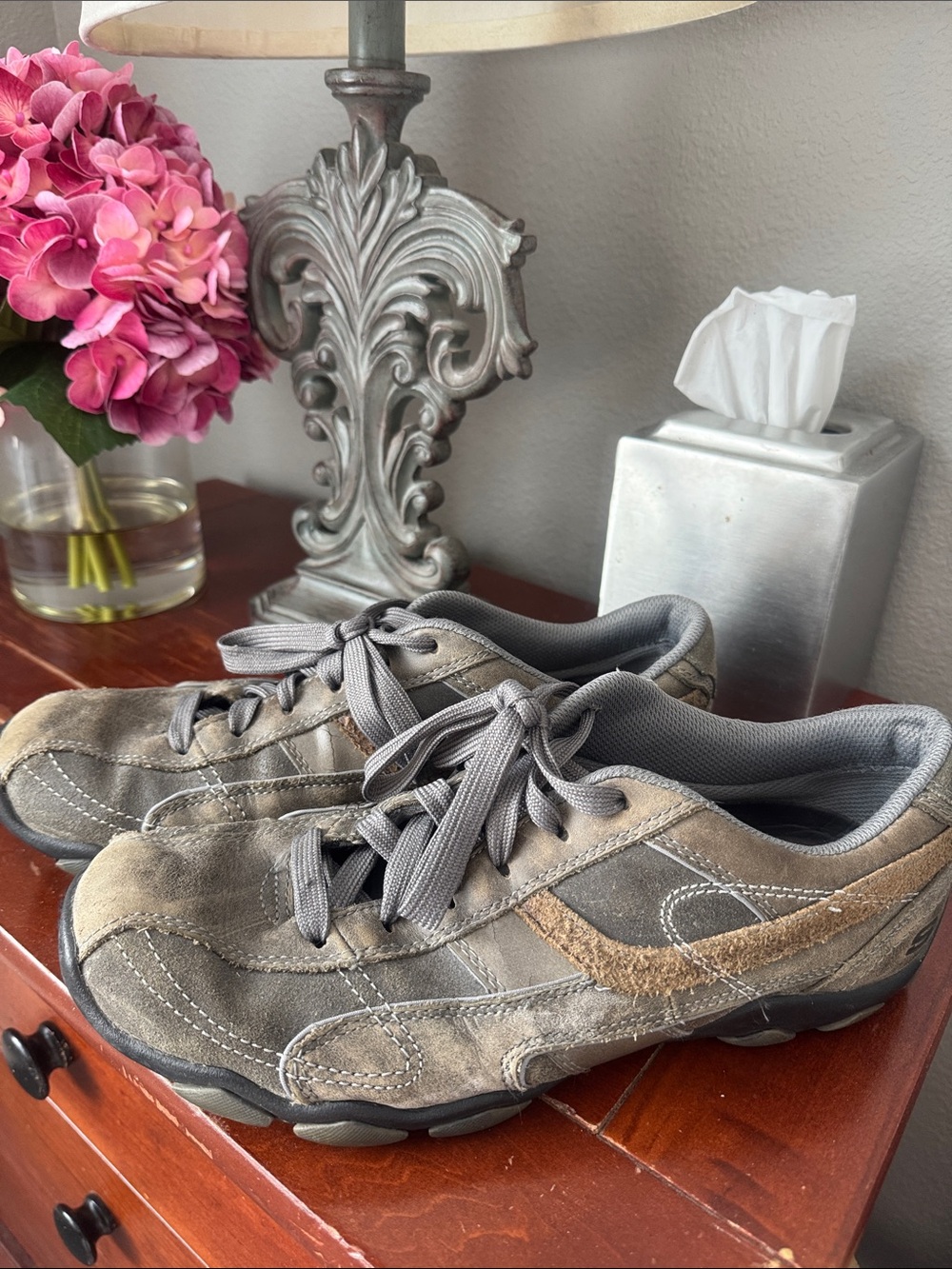 Skechers Men's Grey and Tan Suede Athletic Sneakers